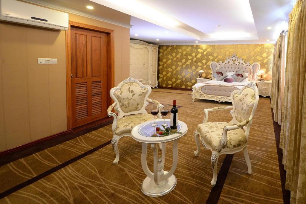Royal Taunggyi Hotel Exterior foto