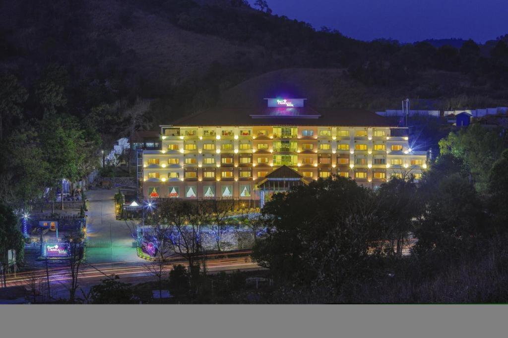 Royal Taunggyi Hotel Exterior foto