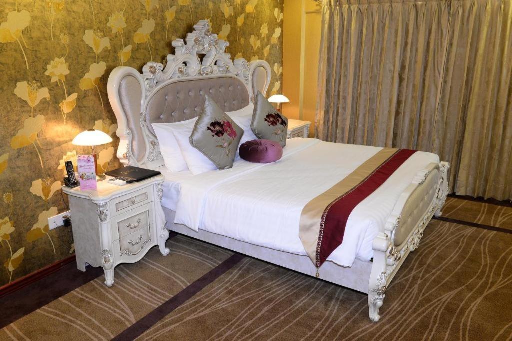 Royal Taunggyi Hotel Exterior foto