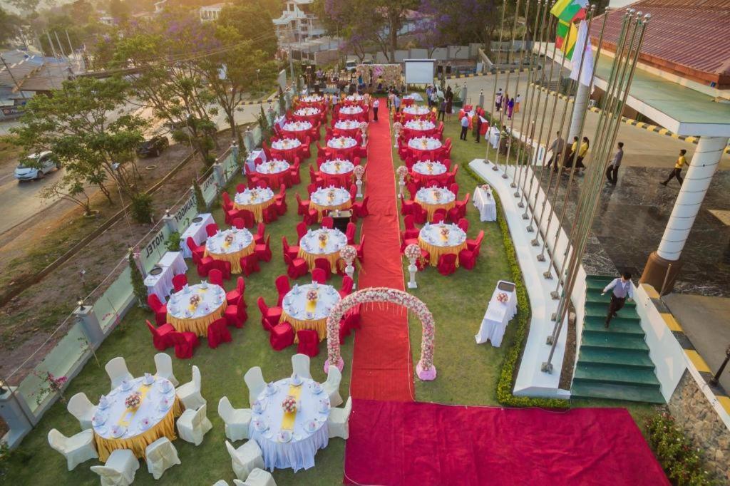 Royal Taunggyi Hotel Exterior foto