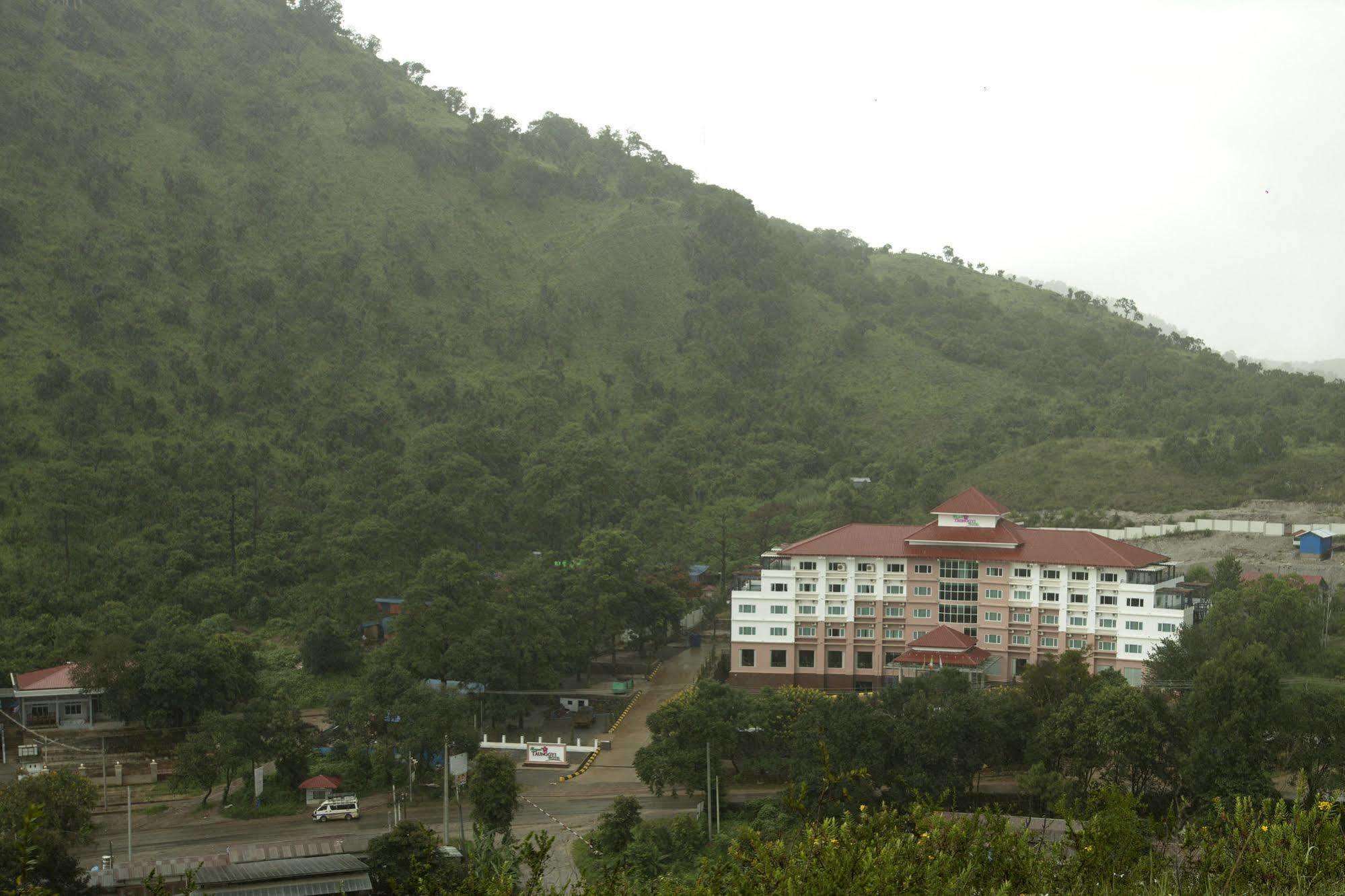 Royal Taunggyi Hotel Exterior foto
